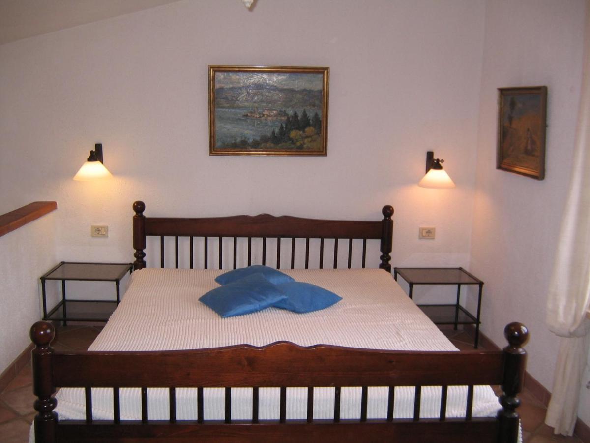 Studio-Appartment In Landhaus Mit Meerblick Porto Azzurro Zewnętrze zdjęcie