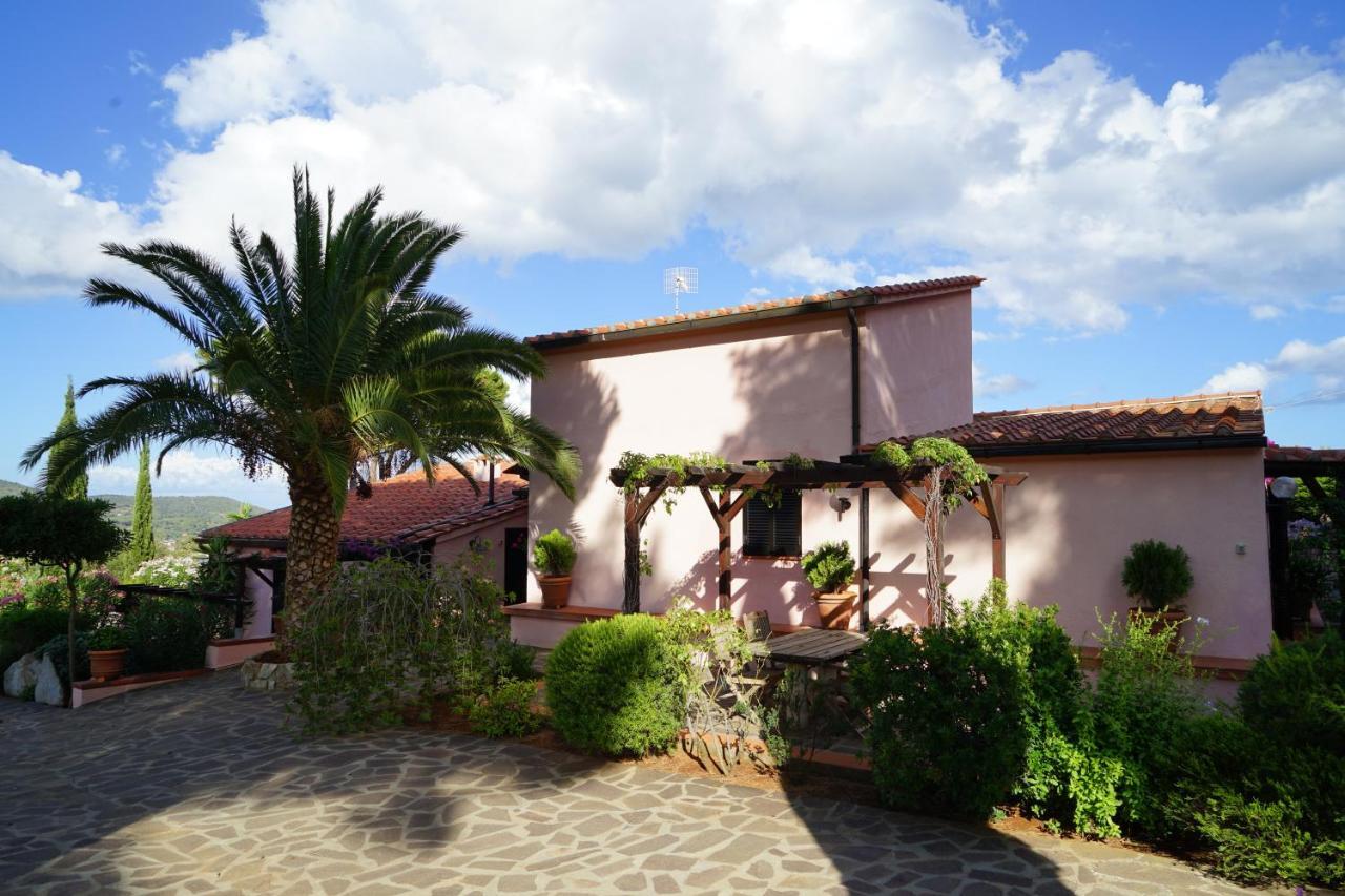 Studio-Appartment In Landhaus Mit Meerblick Porto Azzurro Zewnętrze zdjęcie